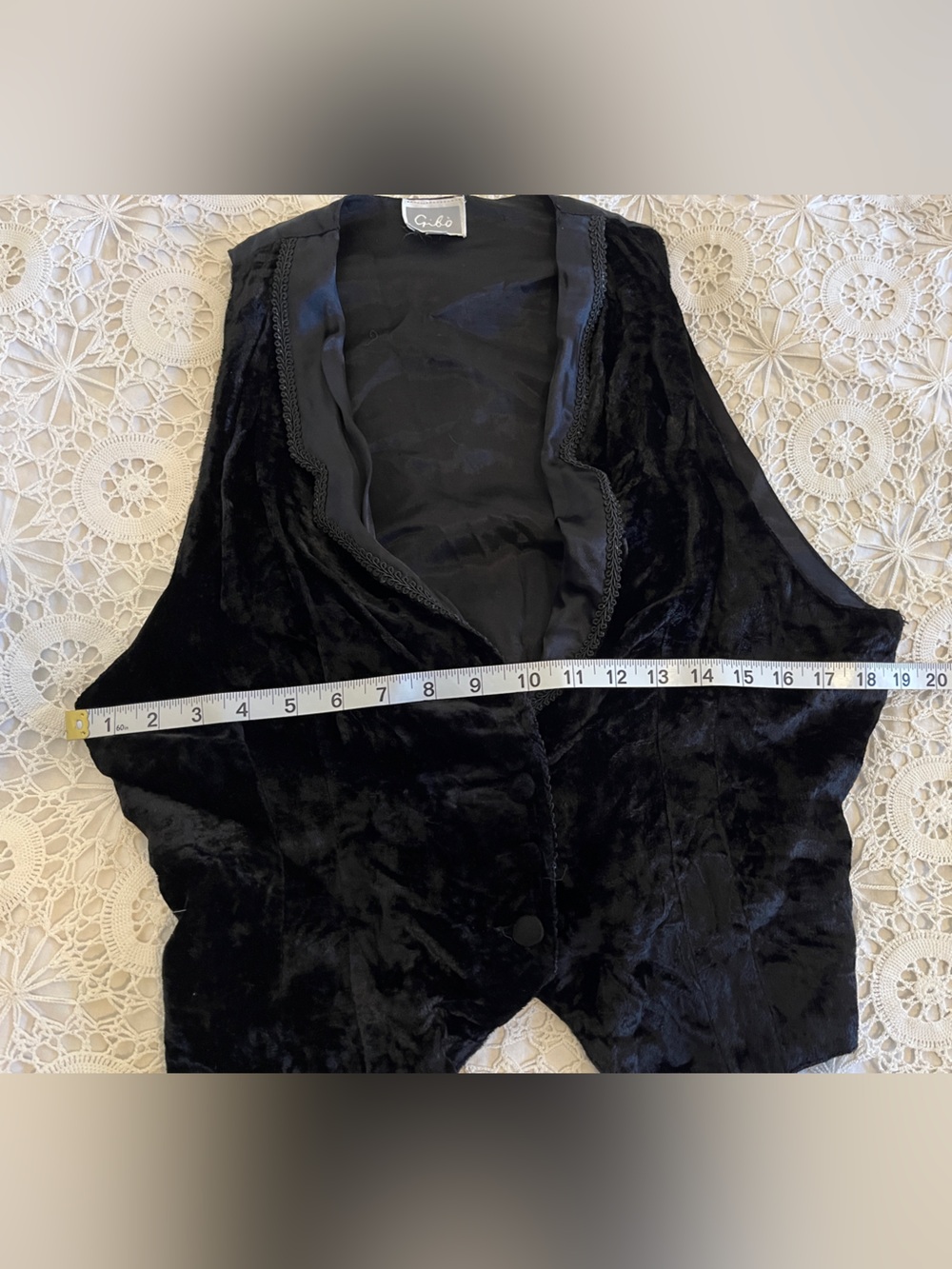 Vintage black velvet vest - Picture 5 of 8